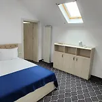 Eros 3*
